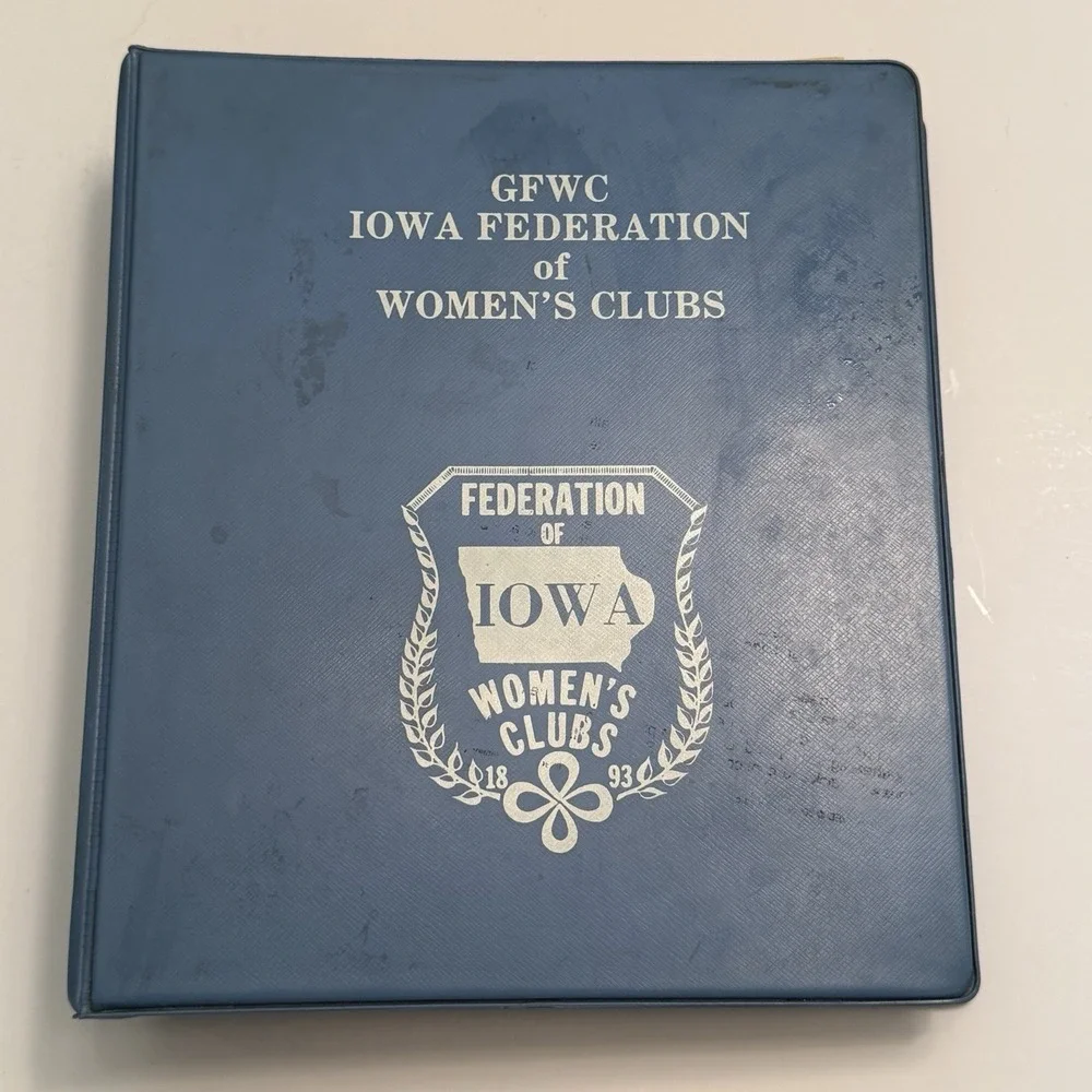 GFWC Iowa Federation Cookbook 3 Ring Binder Recipes Vintage